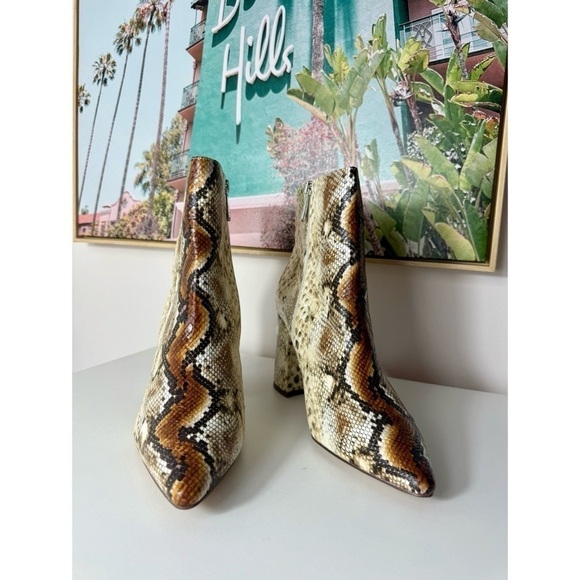 Charles David Tan Beige Snake Faux Leather Ankle Boots Virgil Booties Size 11 - Picture 5 of 6